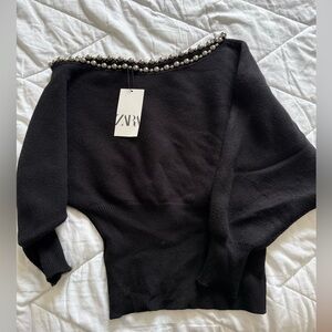Zara Off the shoulder sweater
